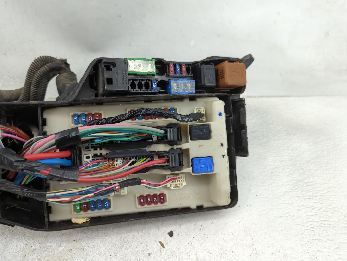 2010 Nissan Altima Fusebox Fuse Box Panel Relay Module P/N:7154-9164-30 Fits OEM Used Auto Parts - Oemusedautoparts1.com