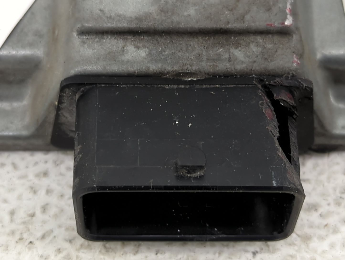 2010 Nissan Altima PCM Engine Control Computer ECU ECM PCU OEM Fits OEM Used Auto Parts - Oemusedautoparts1.com