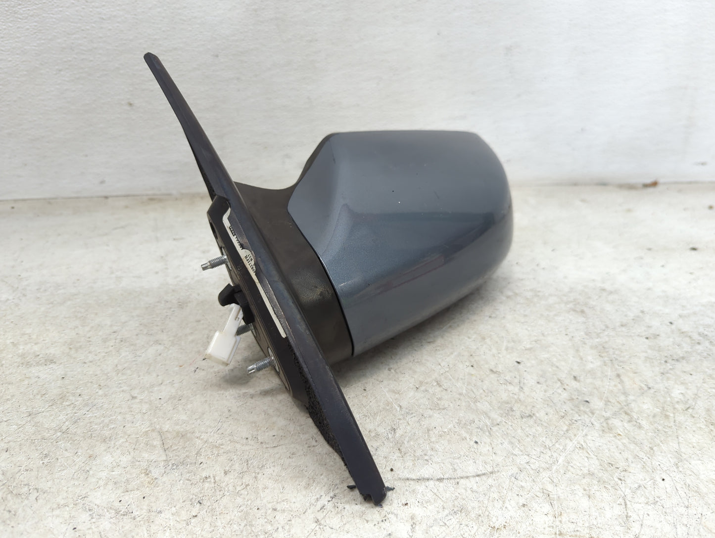 2007-2012 Nissan Altima Driver Side View Mirror - Left Door Mirror OEM Used - Oemusedautoparts1.com