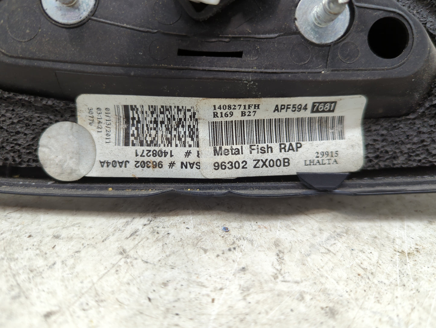 2007-2012 Nissan Altima Driver Side View Mirror - Left Door Mirror OEM Used - Oemusedautoparts1.com