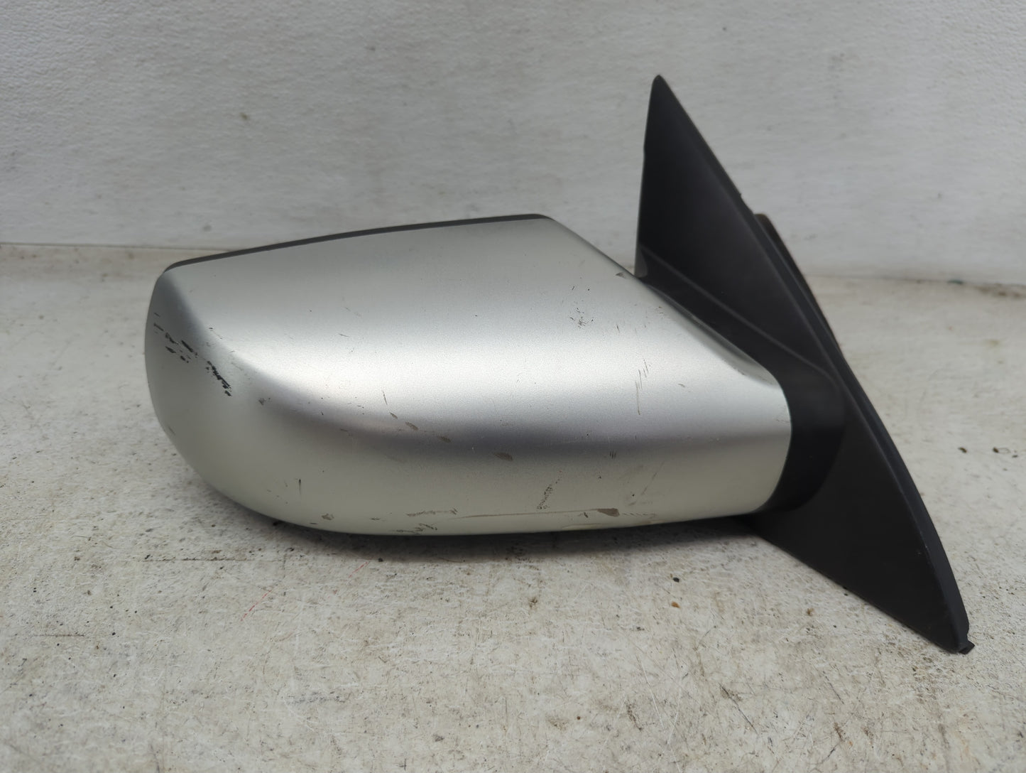 2007-2012 Nissan Altima Passenger Side View Mirror - Right Door Mirror OEM Used - Oemusedautoparts1.com
