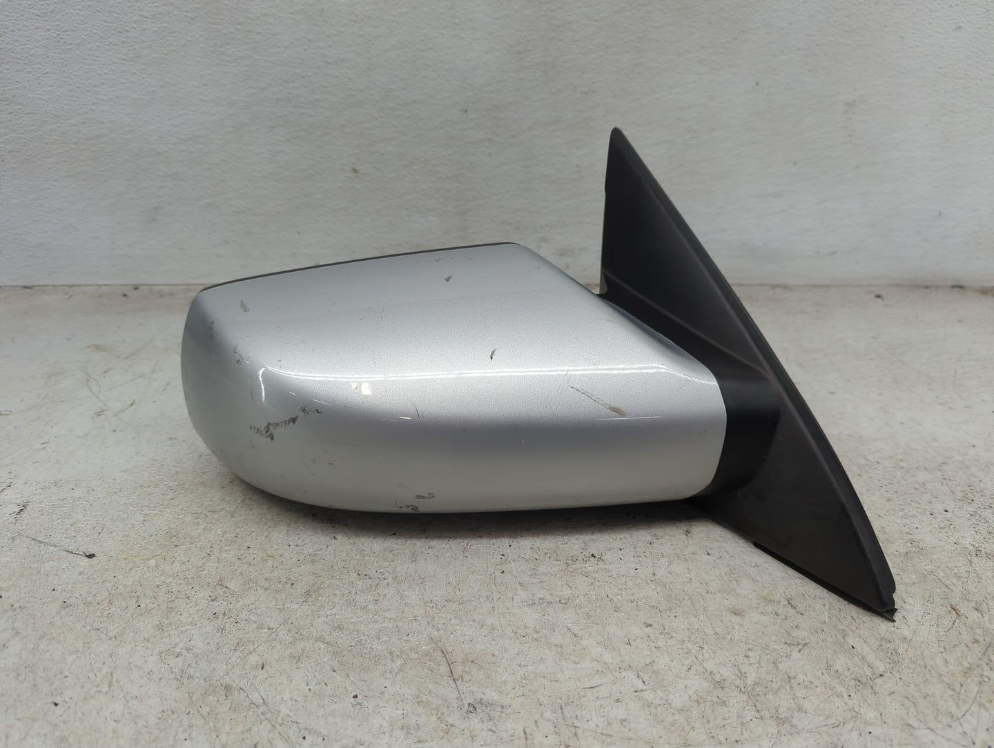2007-2012 Nissan Altima Passenger Side View Mirror - Right Door Mirror OEM Used - Oemusedautoparts1.com