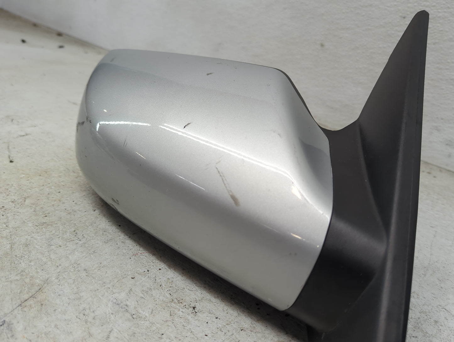 2007-2012 Nissan Altima Passenger Side View Mirror - Right Door Mirror OEM Used - Oemusedautoparts1.com