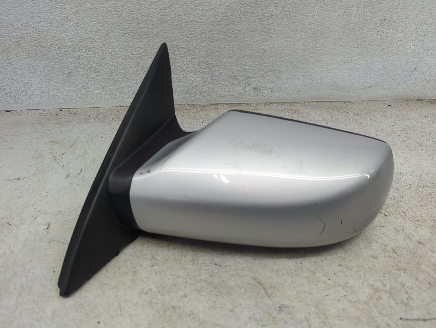 2007-2012 Nissan Altima Driver Side View Mirror - Left Door Mirror OEM Used - Oemusedautoparts1.com