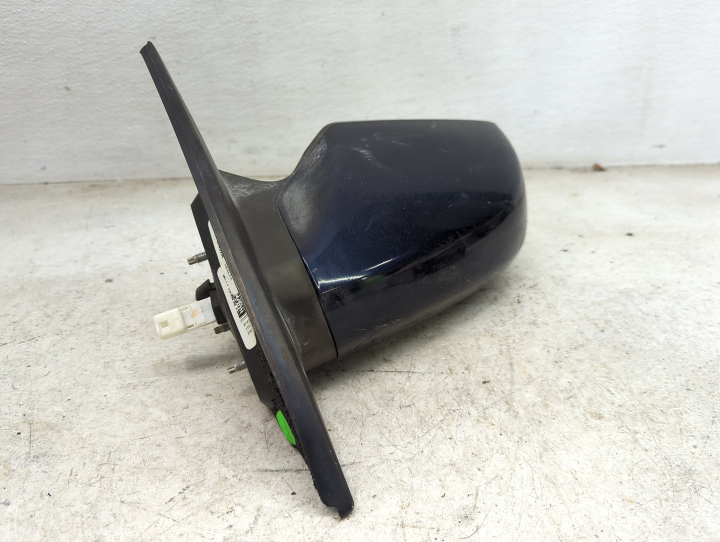 2007-2012 Nissan Altima Driver Side View Mirror - Left Door Mirror OEM Used - Oemusedautoparts1.com