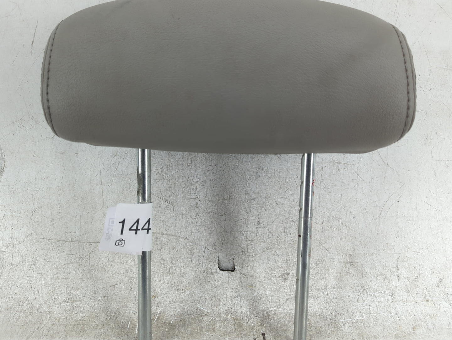 2009-2010 Nissan Altima Headrest Head Rest Front Driver Passenger Seat Fits Fits 2009 2010 OEM Used Auto Parts - Oemusedauto