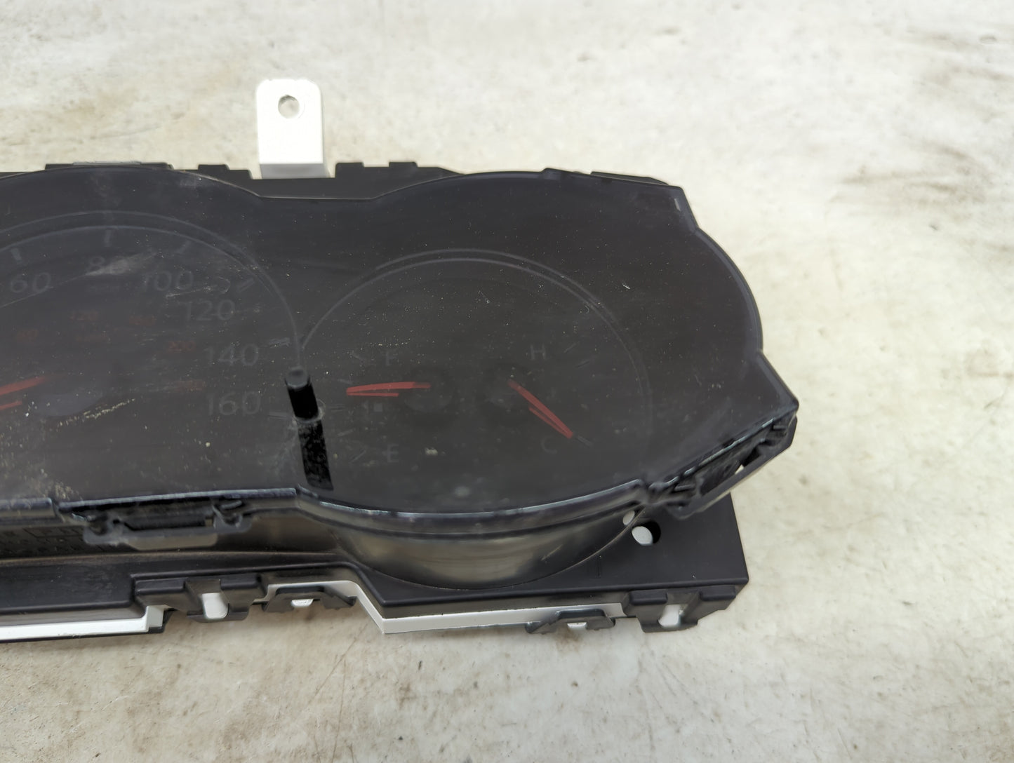 2010 Nissan Altima Speedometer Instrument Cluster Gauges - Oemusedautoparts1.com