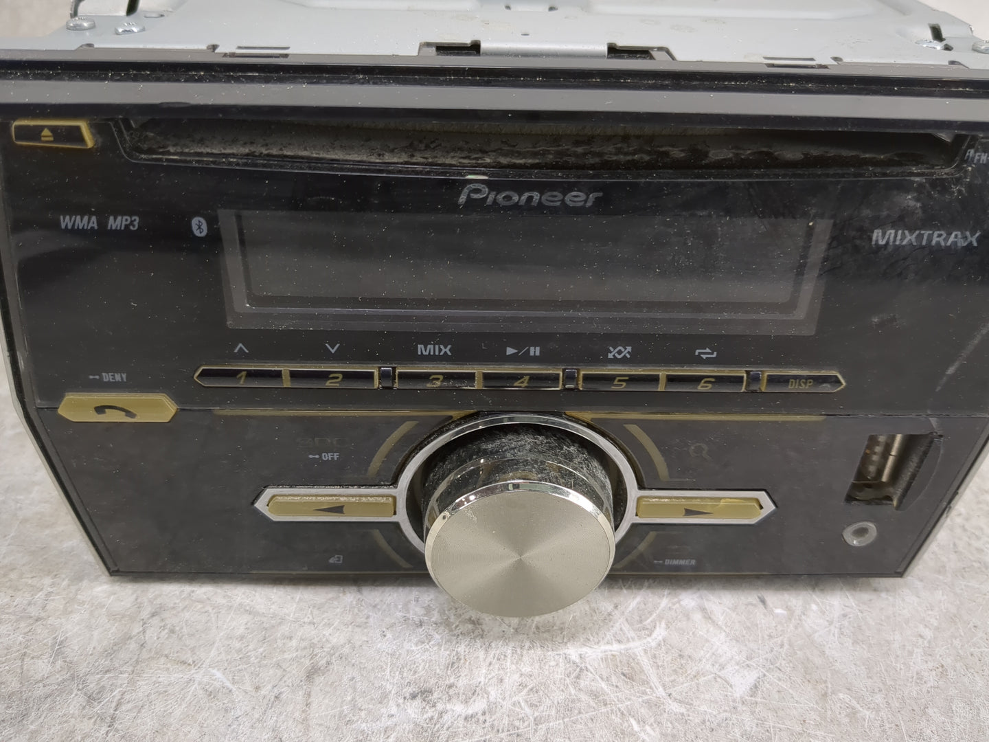 2010 Nissan Altima Radio AM FM Cd Player Receiver Replacement Fits OEM Used Auto Parts - Oemusedautoparts1.com