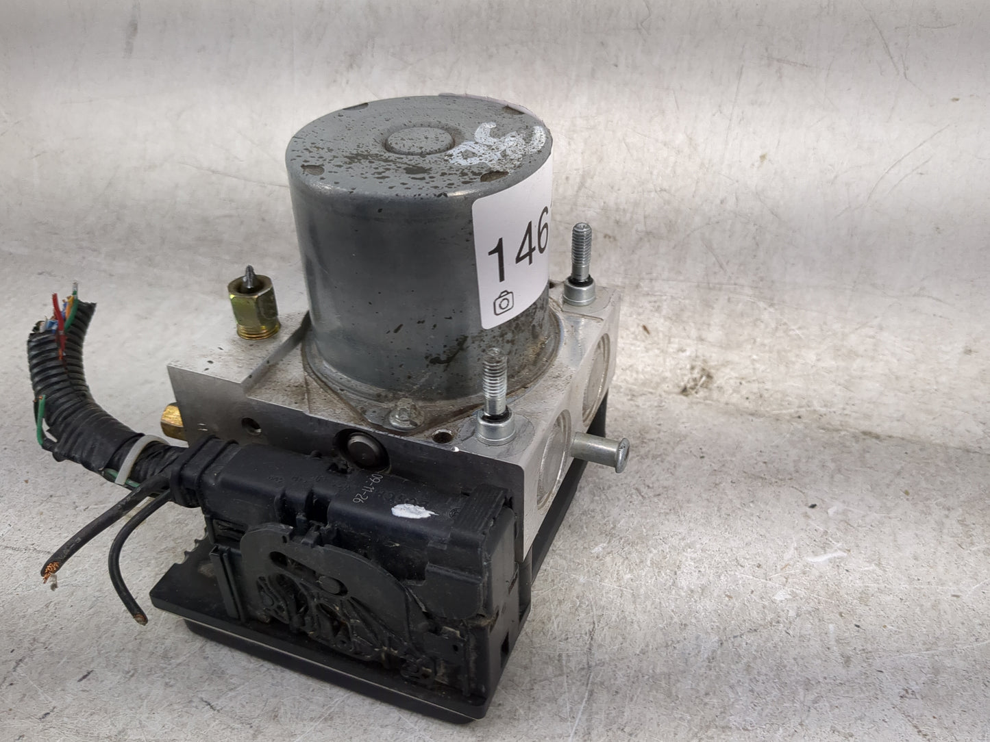 2010 Nissan Altima ABS Pump Control Module Replacement P/N:47660 ZX00A Fits OEM Used Auto Parts - Oemusedautoparts1.com