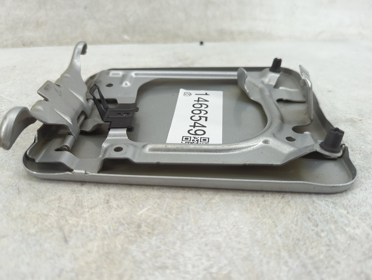 2010 Nissan Altima Fuel Tank Door Lid Gas Tank Silver - Oemusedautoparts1.com