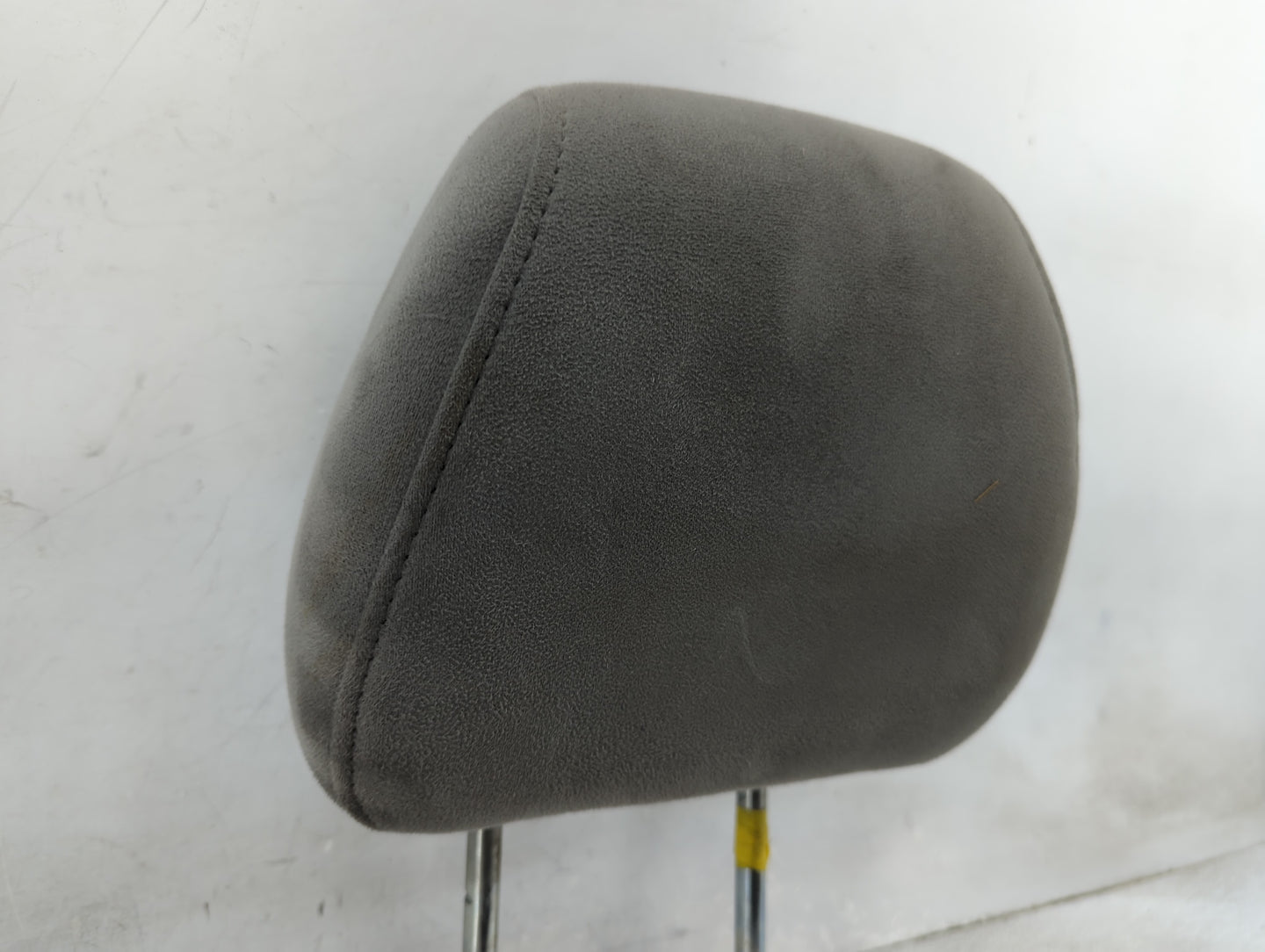 2010-2012 Nissan Altima Headrest Head Rest Front Driver Seat Grey 1466881 - Oemusedautoparts1.com