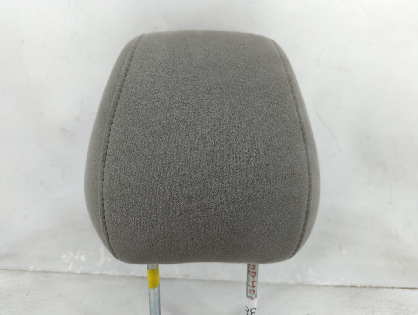 2010-2012 Nissan Altima Headrest Head Rest Front Driver Seat Grey 1466881 - Oemusedautoparts1.com