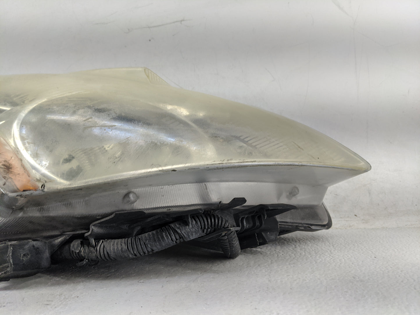 2010-2012 Nissan Altima Passenger Right Oem Head Light Headlight Lamp 1467010 - Oemusedautoparts1.com