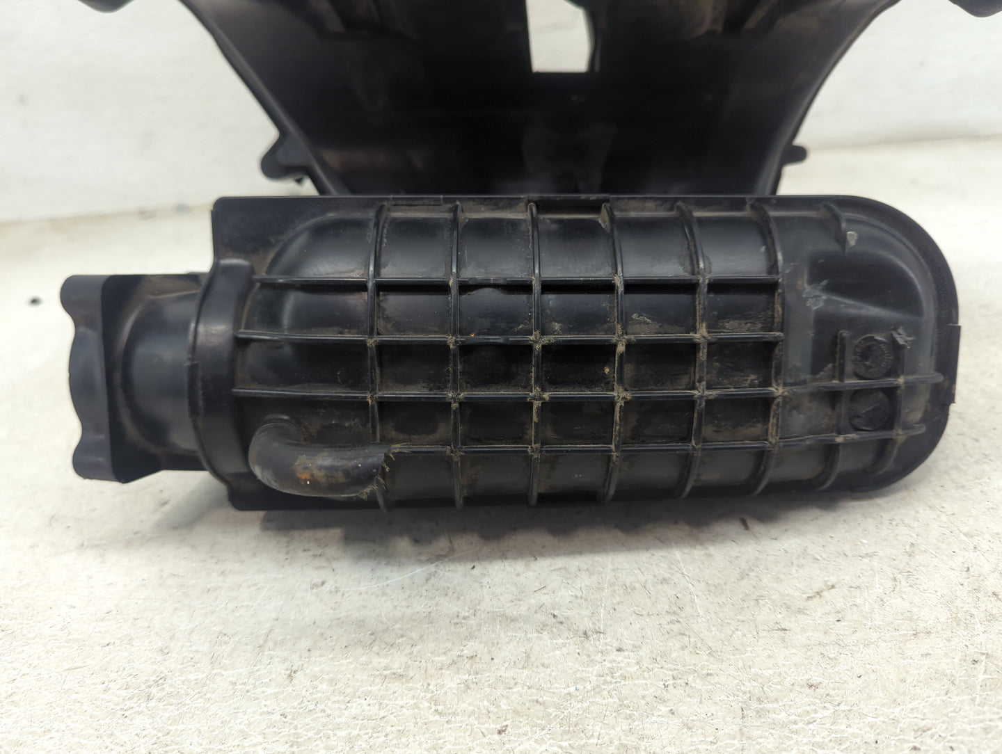 2007-2013 Nissan Altima Air Intake Manifold Fits Fits 2007 2008 2009 2010 2011 2012 2013 OEM Used Auto Parts - Oemusedautopa