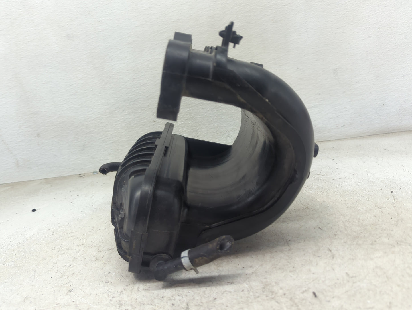 2007-2013 Nissan Altima Air Intake Manifold Fits Fits 2007 2008 2009 2010 2011 2012 2013 OEM Used Auto Parts - Oemusedautopa