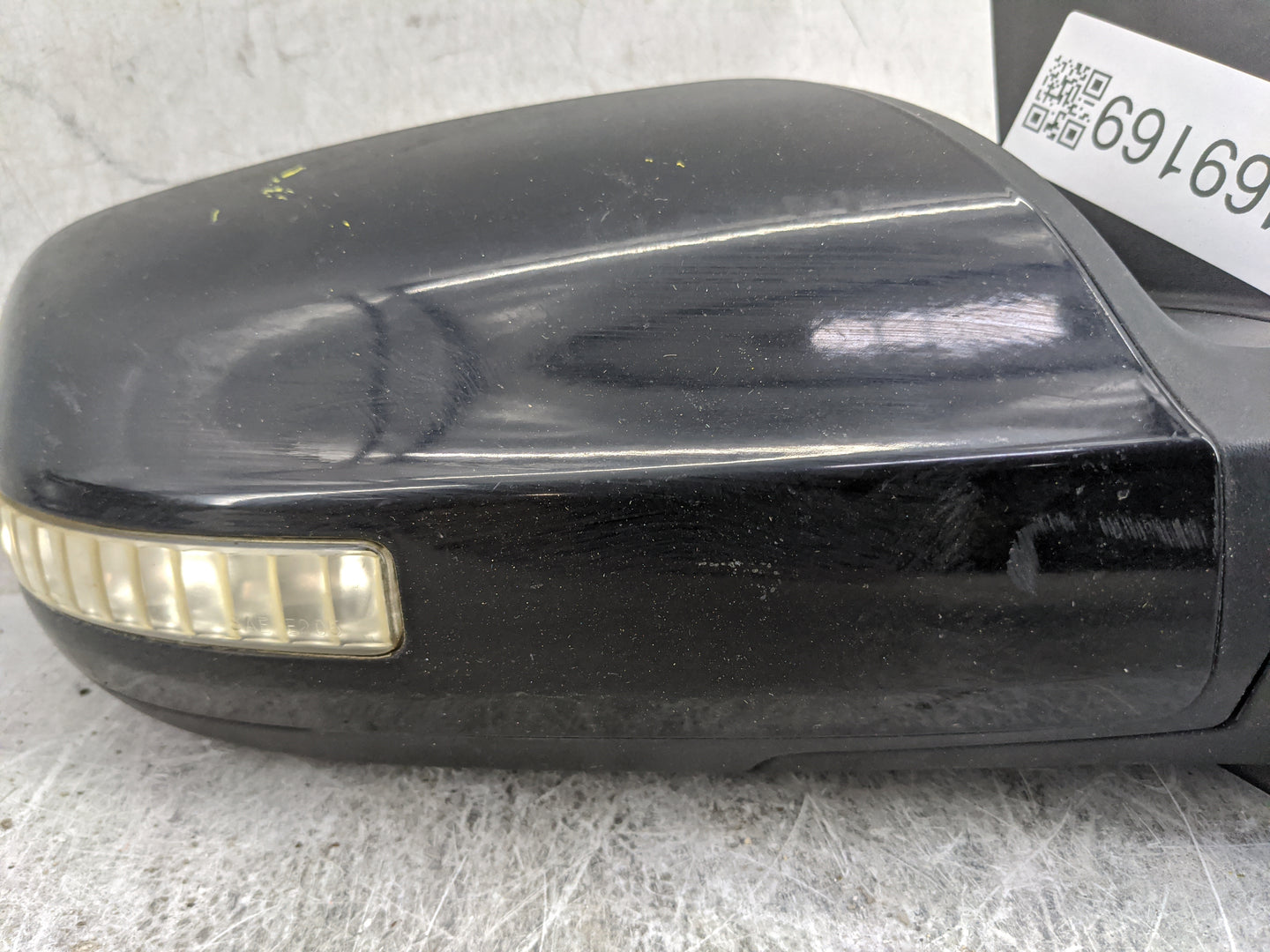 2010-2012 Nissan Altima Passenger Side View Mirror - Right Door Mirror OEM Used - Oemusedautoparts1.com
