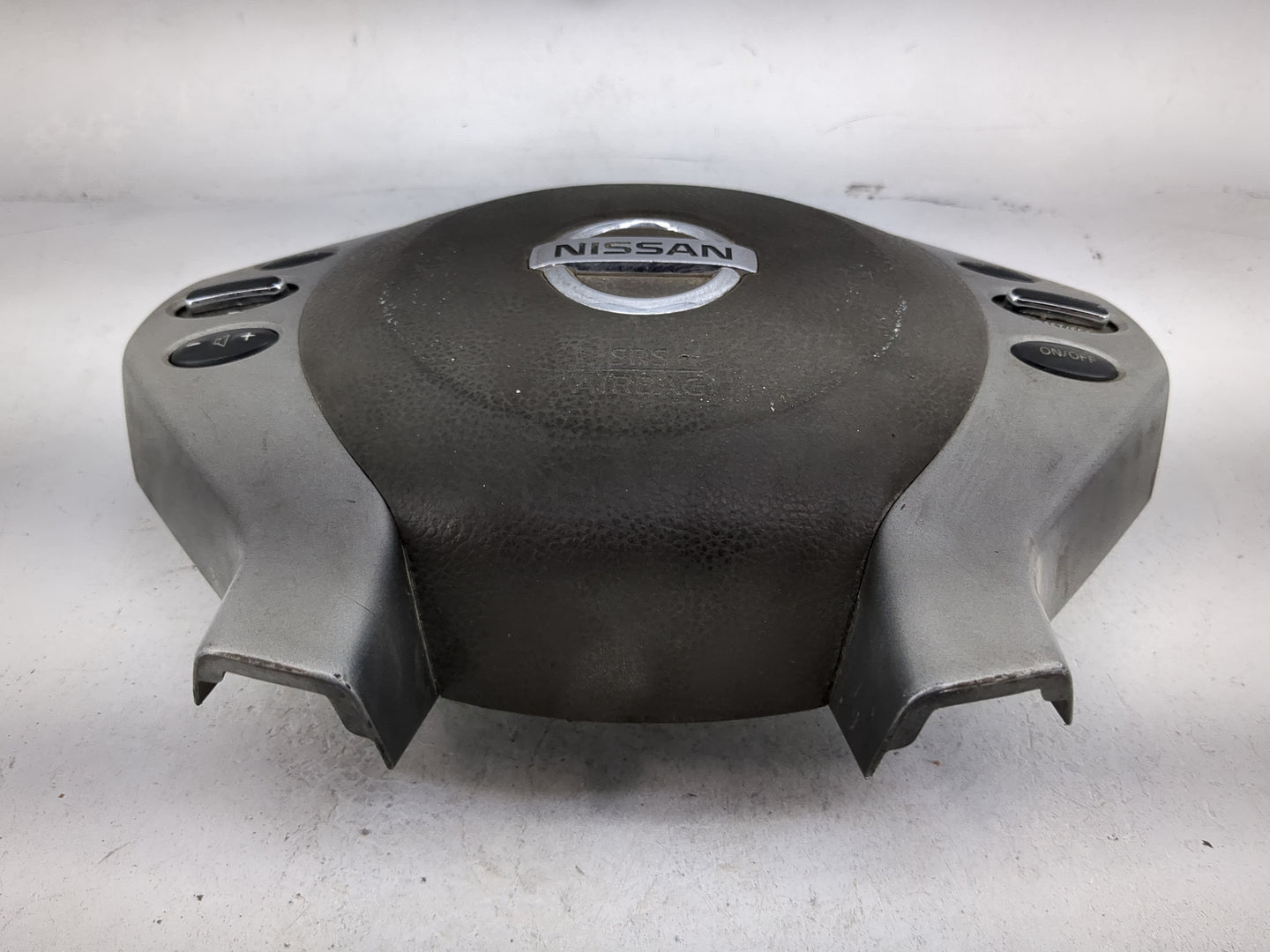 2010-2013 Nissan Altima Air Bag Driver Left Steering Wheel Mounted P/N:PMZXL099290369 Fits Fits 2010 2011 2012 2013 OEM Used