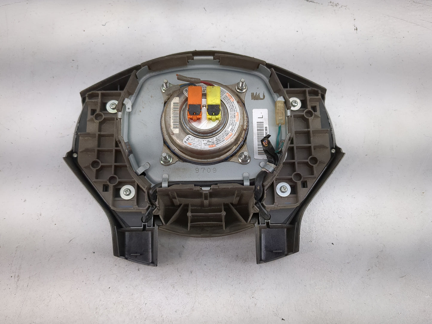 2010-2013 Nissan Altima Air Bag Driver Left Steering Wheel Mounted P/N:PMZXL099290369 Fits Fits 2010 2011 2012 2013 OEM Used
