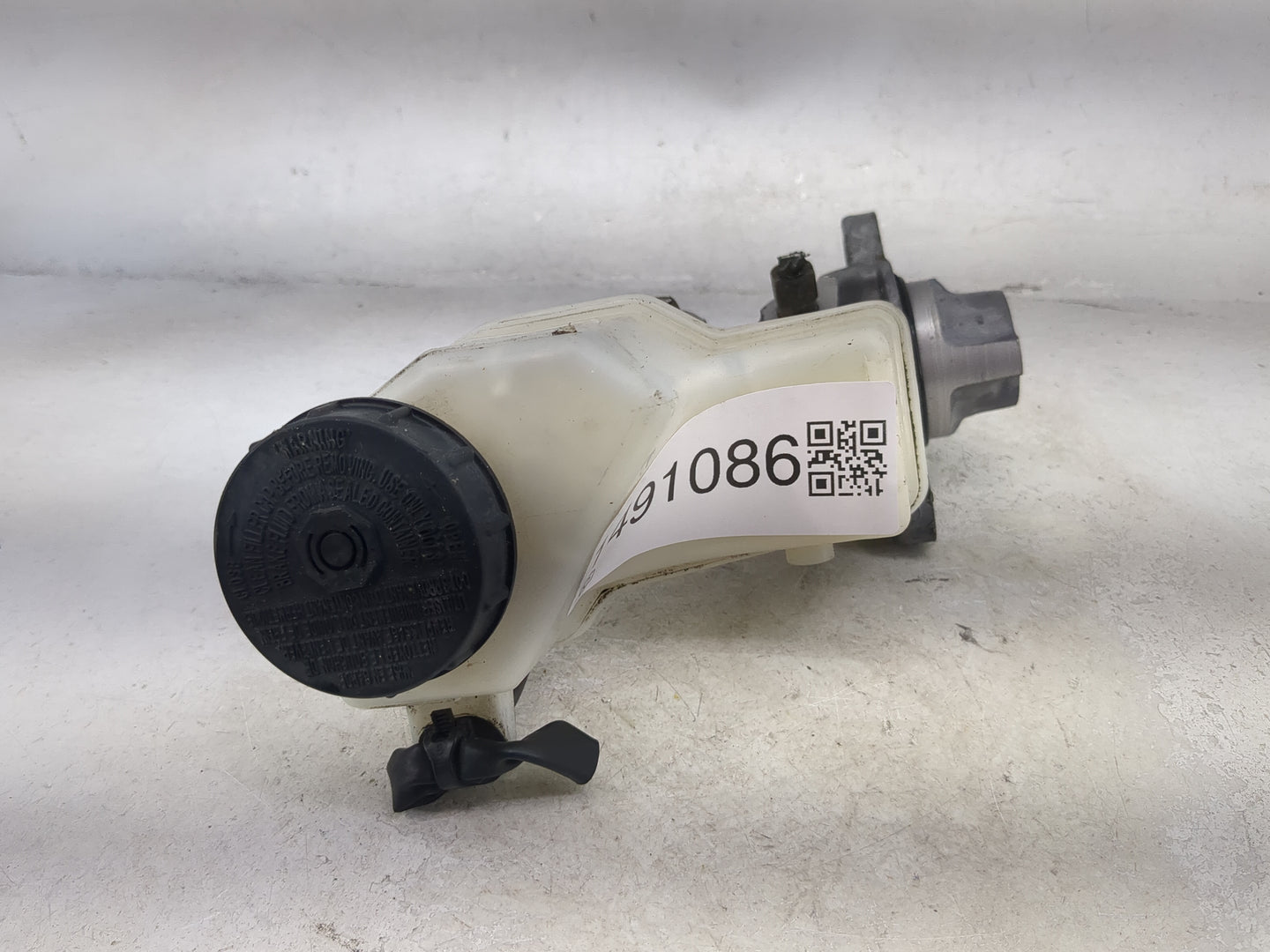 2007-2013 Nissan Altima Brake Master Cylinder 1491086 - Oemusedautoparts1.com