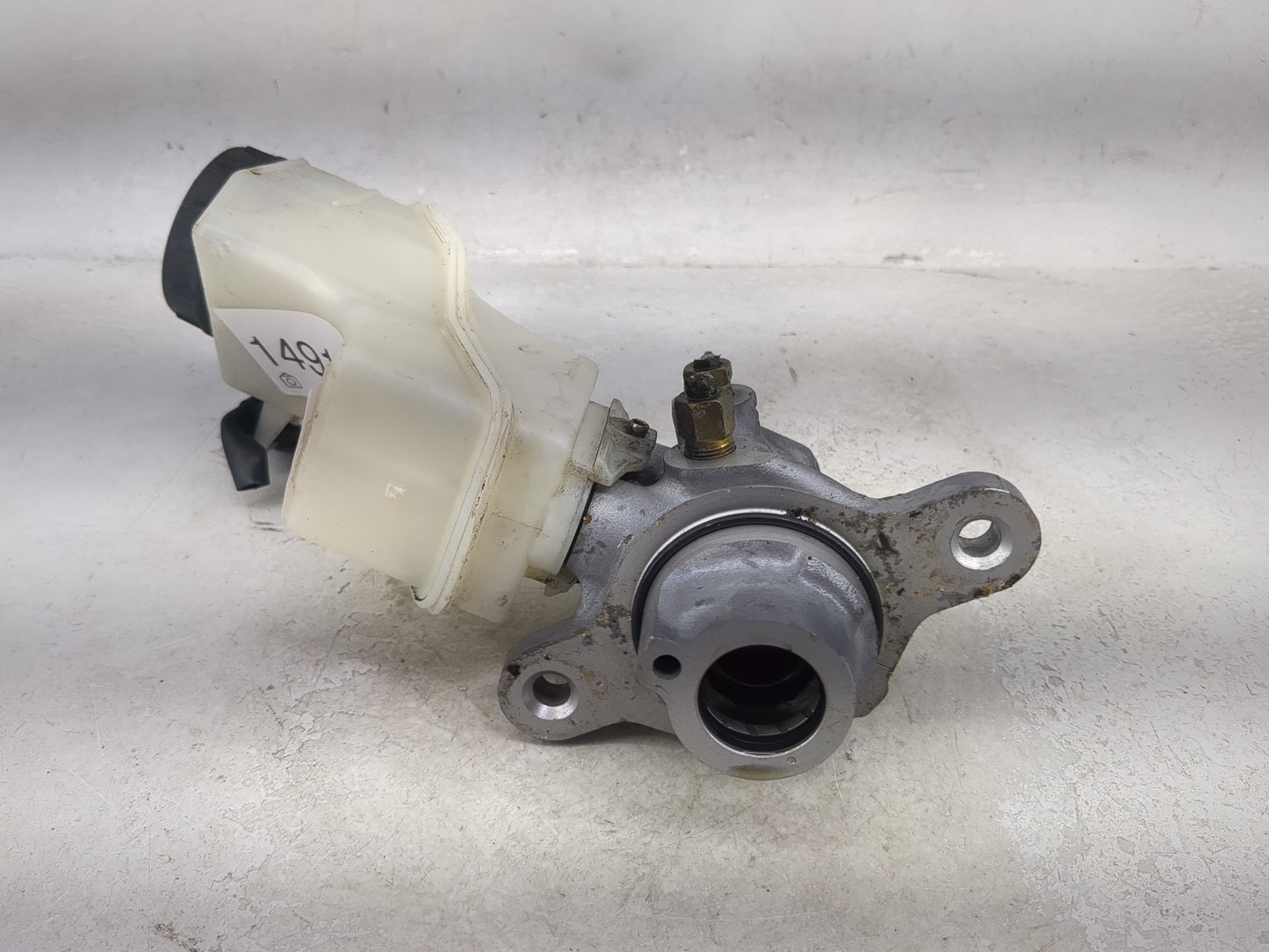 2007-2013 Nissan Altima Brake Master Cylinder 1491086 - Oemusedautoparts1.com