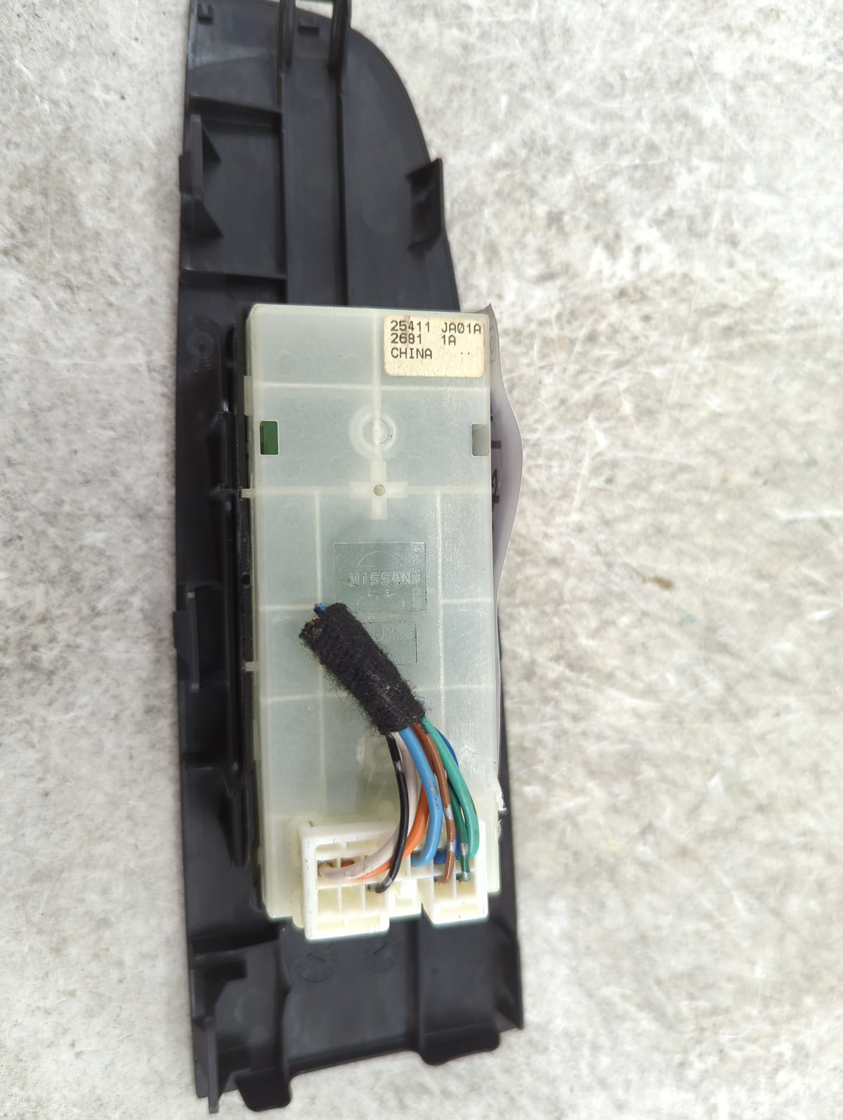 2010 Nissan Altima Passenger Right Power Window Switch 25411 Ja01a - Oemusedautoparts1.com