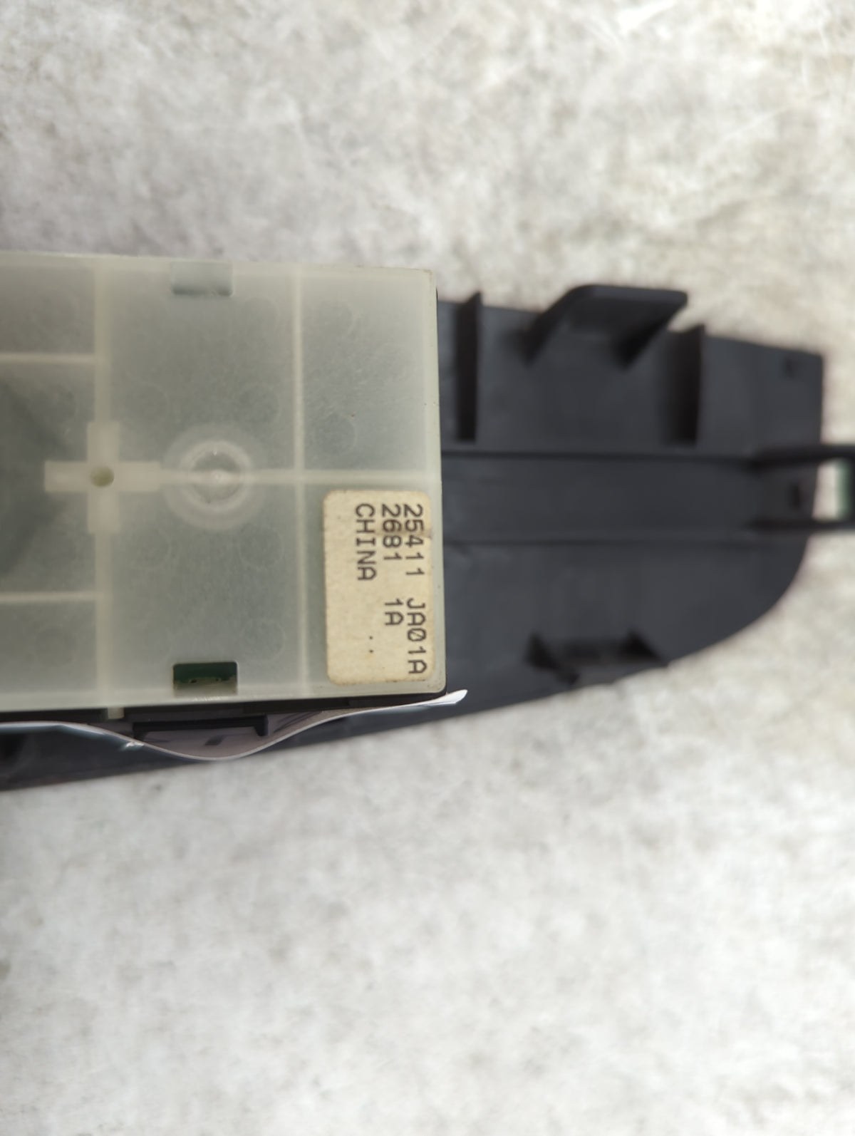 2010 Nissan Altima Passenger Right Power Window Switch 25411 Ja01a - Oemusedautoparts1.com