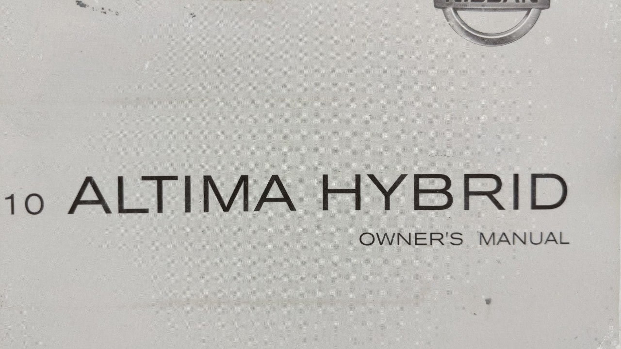 2010 Nissan Altima Owners Manual Book Guide OEM Used Auto Parts - Oemusedautoparts1.com