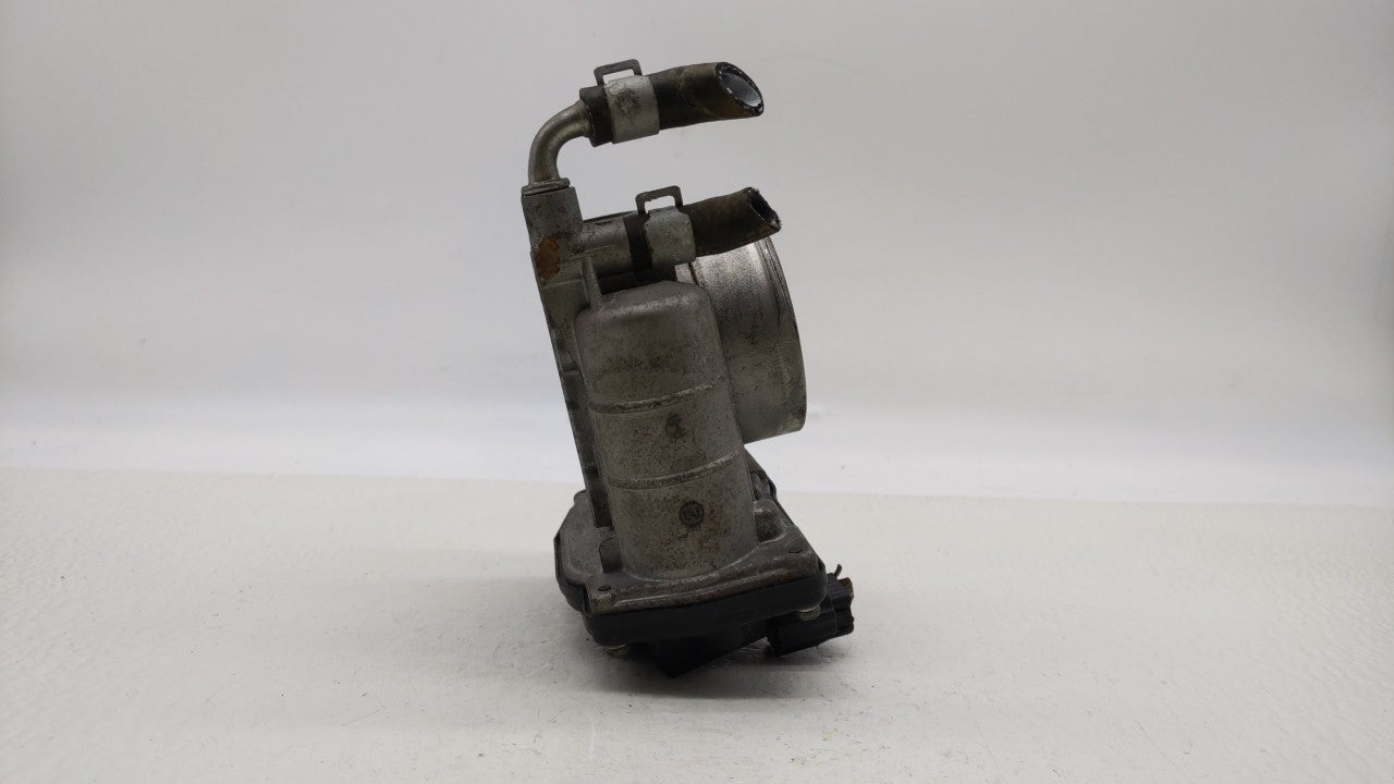 2007-2013 Nissan Altima Throttle Body P/N:RME60-15 Fits Fits 2007 2008 2009 2010 2011 2012 2013 OEM Used Auto Parts - Oemuse