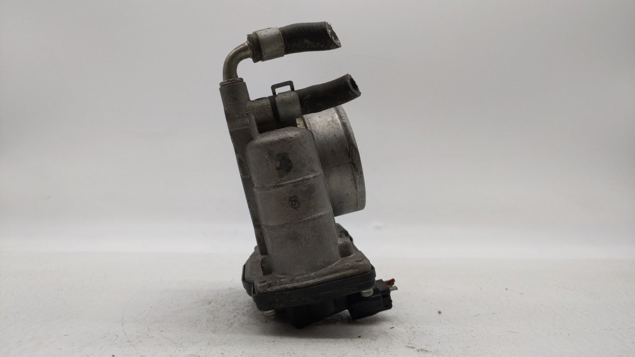 2007-2013 Nissan Altima Throttle Body P/N:RME60-15 Fits Fits 2007 2008 2009 2010 2011 2012 2013 OEM Used Auto Parts - Oemuse