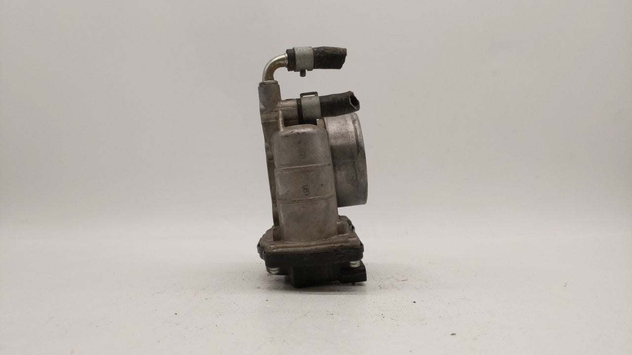 2007-2013 Nissan Altima Throttle Body P/N:RME60-15 Fits Fits 2007 2008 2009 2010 2011 2012 2013 OEM Used Auto Parts - Oemuse
