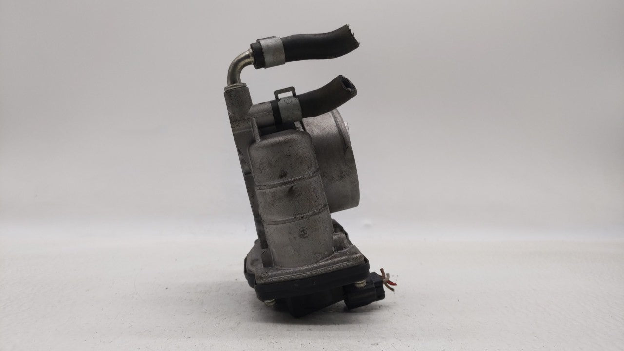 2007-2013 Nissan Altima Throttle Body P/N:RME60-15 Fits Fits 2007 2008 2009 2010 2011 2012 2013 OEM Used Auto Parts - Oemuse