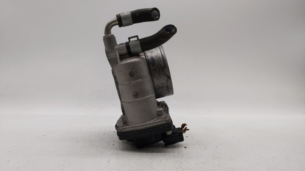 2007-2013 Nissan Altima Throttle Body P/N:RME60-15 Fits Fits 2007 2008 2009 2010 2011 2012 2013 OEM Used Auto Parts - Oemuse