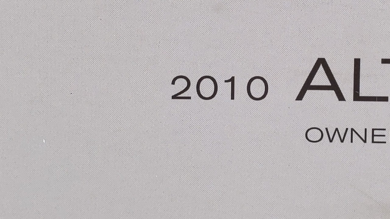 2010 Nissan Altima Owners Manual Book Guide OEM Used Auto Parts - Oemusedautoparts1.com