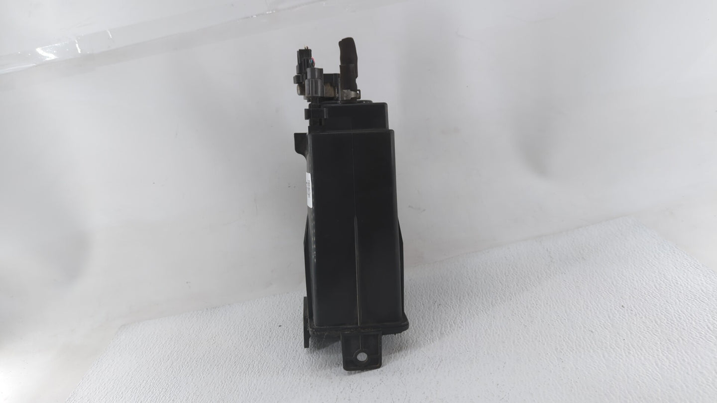 2010 Nissan Altima Fuel Vapor Charcoal Canister - Oemusedautoparts1.com