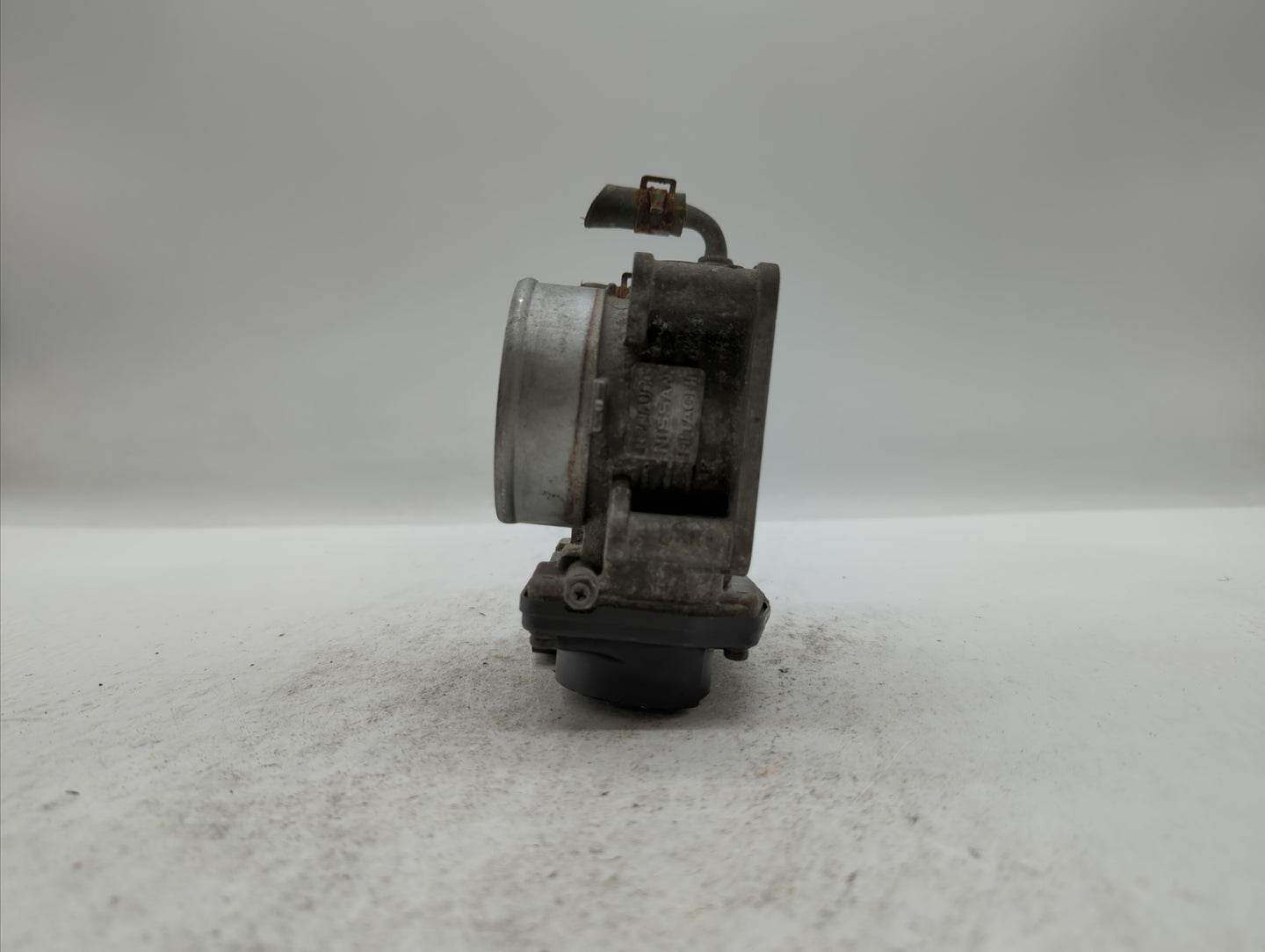2007-2013 Nissan Altima Throttle Body P/N:RME60-15 Fits Fits 2007 2008 2009 2010 2011 2012 2013 OEM Used Auto Parts - Oemuse