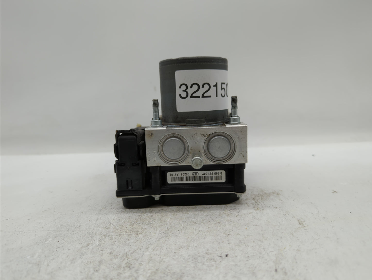 2010 Nissan Altima ABS Pump Control Module Replacement P/N:47660 ZX00A Fits OEM Used Auto Parts - Oemusedautoparts1.com