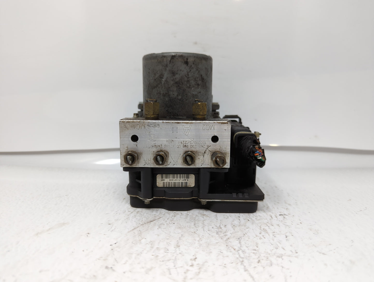 2010 Nissan Altima ABS Pump Control Module Replacement P/N:47660 ZX00A Fits OEM Used Auto Parts - Oemusedautoparts1.com