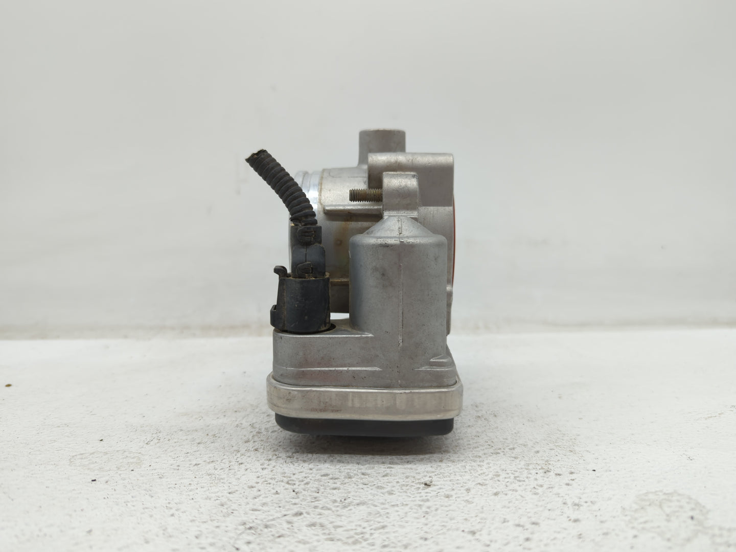 2007-2013 Nissan Altima Throttle Body P/N:526-01 RME60-15 Fits Fits 2007 2008 2009 2010 2011 2012 2013 OEM Used Auto Parts -