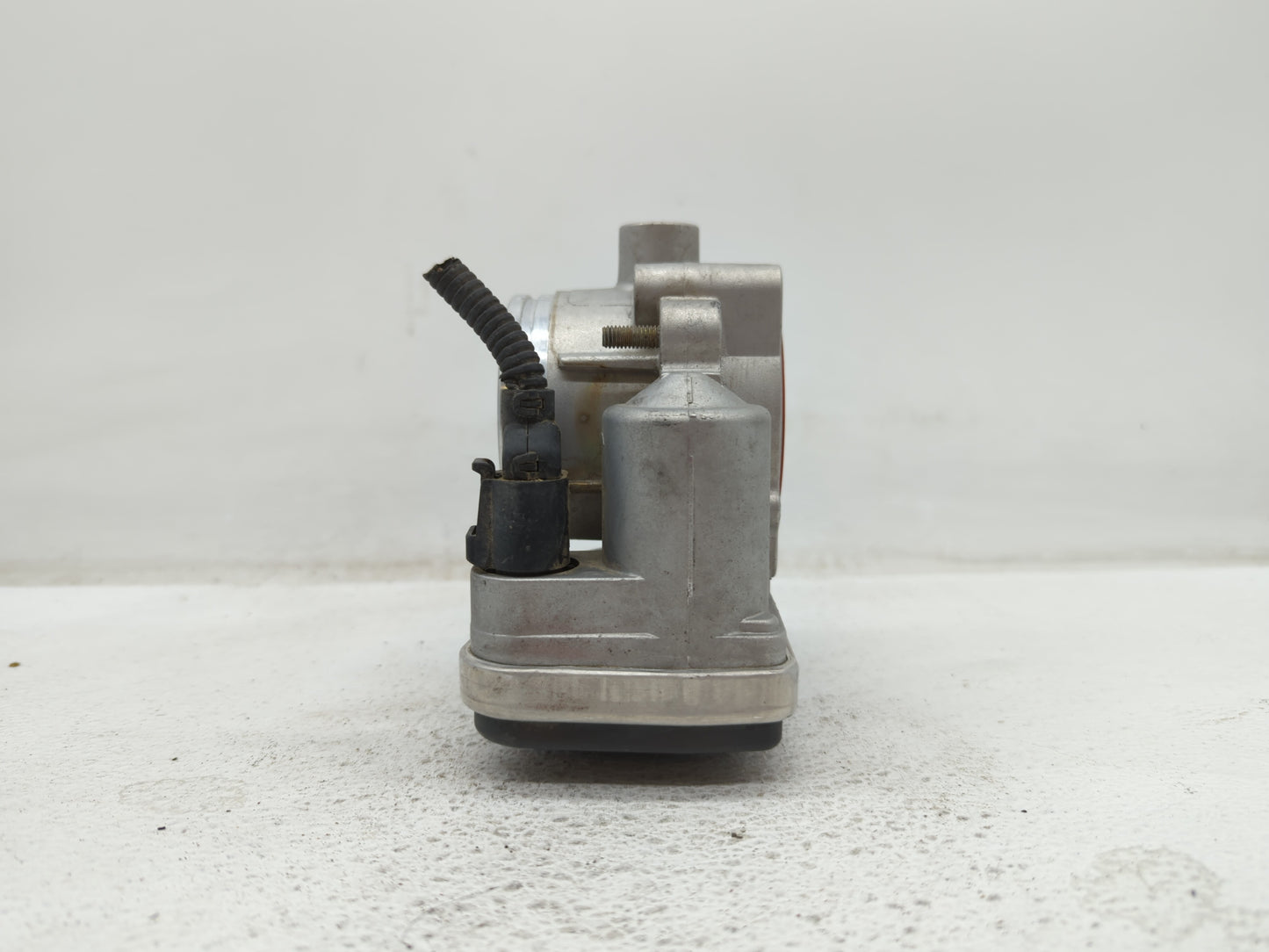 2007-2013 Nissan Altima Throttle Body P/N:526-01 RME60-15 Fits Fits 2007 2008 2009 2010 2011 2012 2013 OEM Used Auto Parts -
