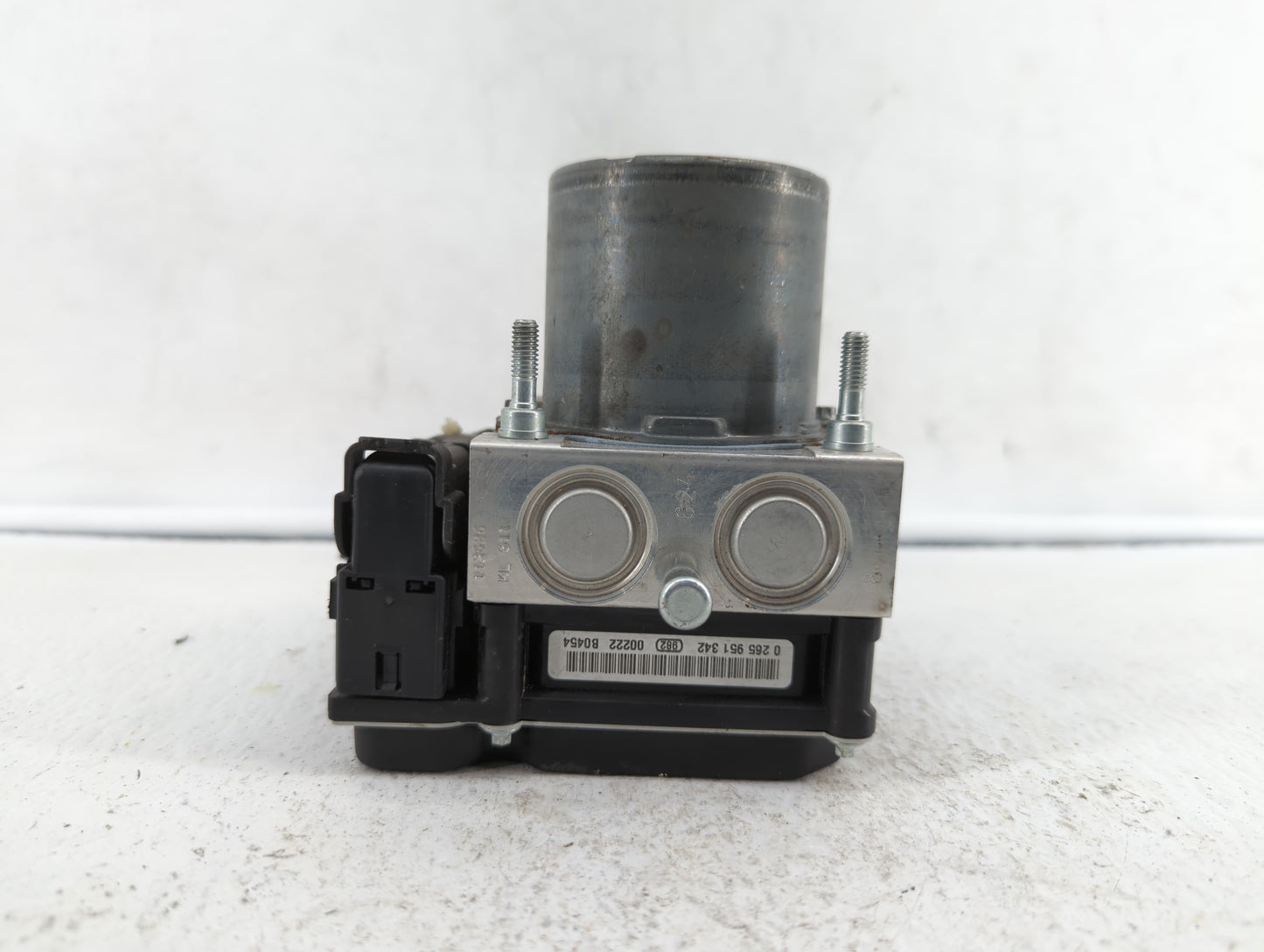 2010 Nissan Altima ABS Pump Control Module Replacement P/N:47660 ZX00A Fits OEM Used Auto Parts - Oemusedautoparts1.com