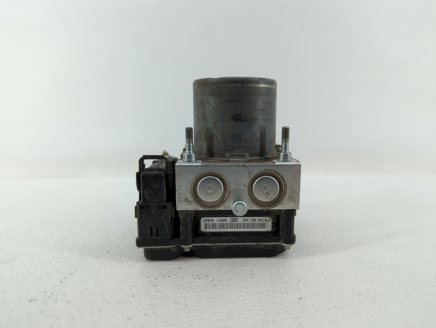 2010 Nissan Altima ABS Pump Control Module Replacement P/N:47660 ZX00A Fits OEM Used Auto Parts - Oemusedautoparts1.com