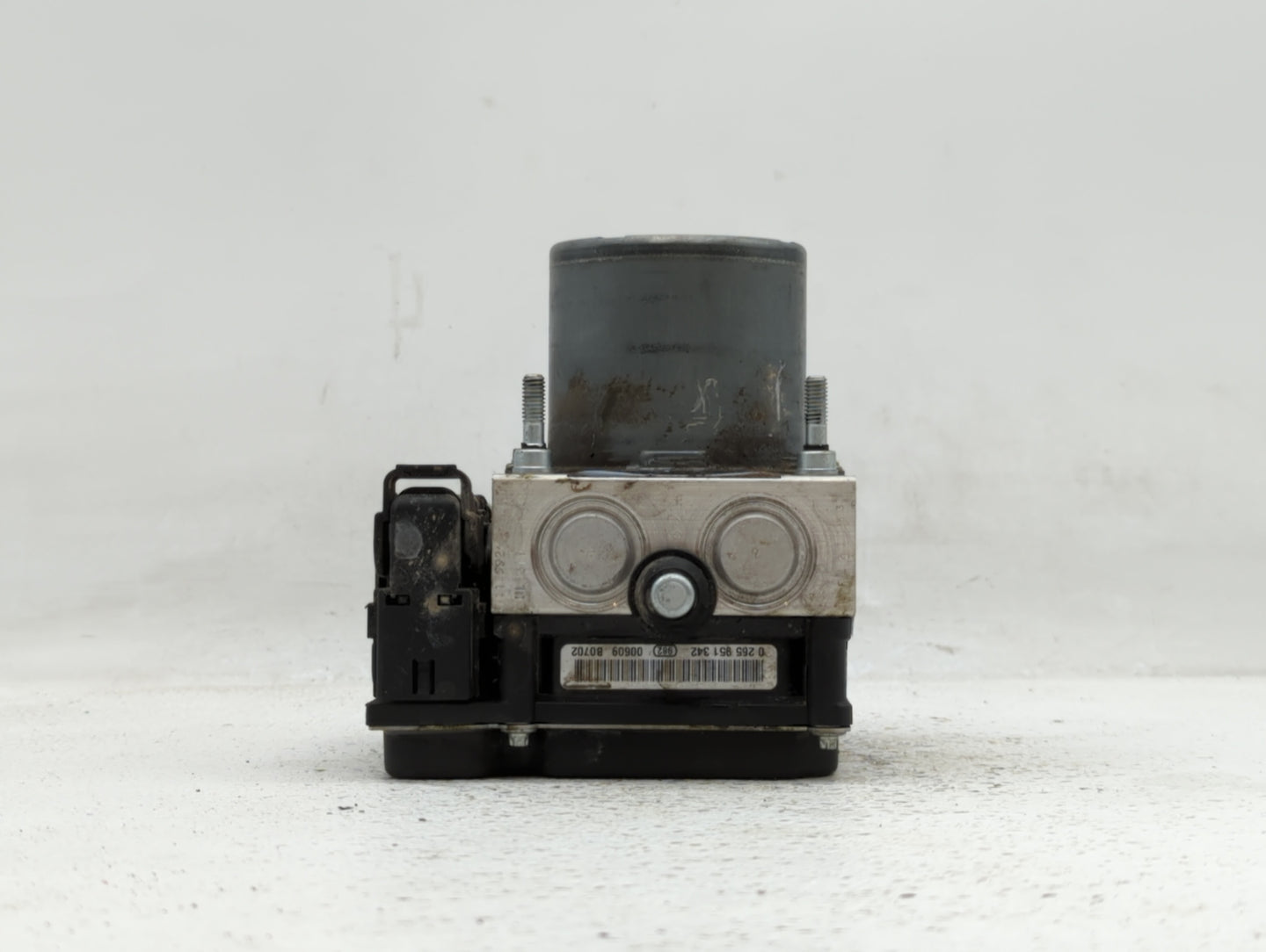 2010 Nissan Altima ABS Pump Control Module Replacement P/N:47660 ZX00A Fits OEM Used Auto Parts - Oemusedautoparts1.com