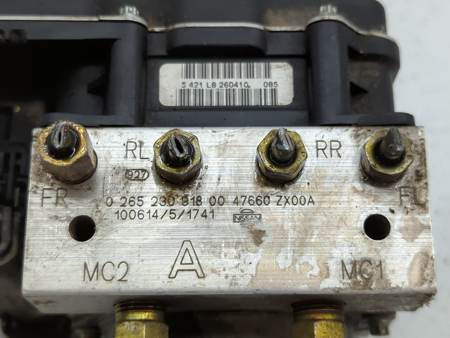 2010 Nissan Altima ABS Pump Control Module Replacement P/N:47660 ZX00A Fits OEM Used Auto Parts - Oemusedautoparts1.com