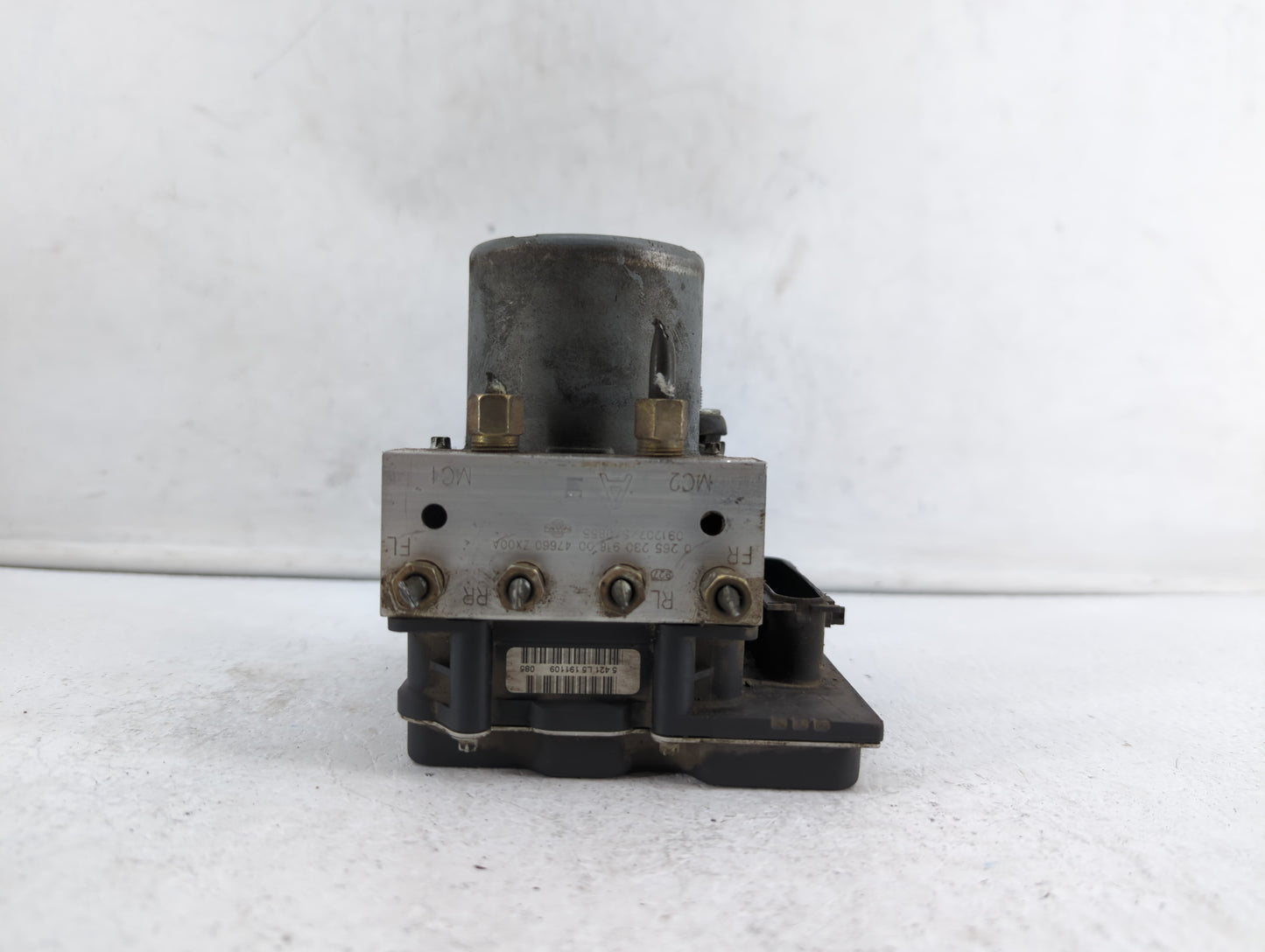 2010 Nissan Altima ABS Pump Control Module Replacement P/N:47660 ZX00A Fits OEM Used Auto Parts - Oemusedautoparts1.com