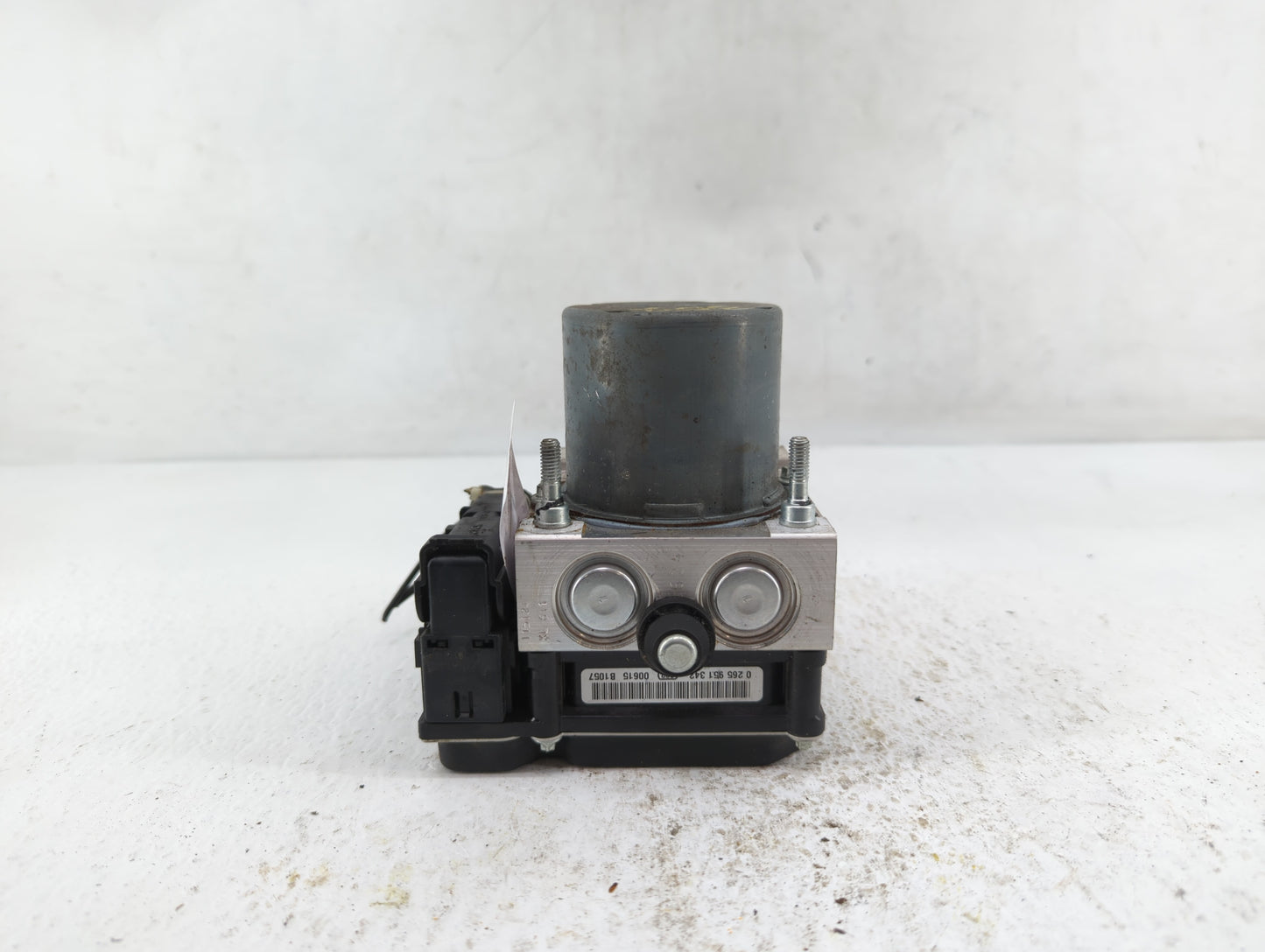 2010 Nissan Altima ABS Pump Control Module Replacement P/N:47660 ZX00A Fits OEM Used Auto Parts - Oemusedautoparts1.com