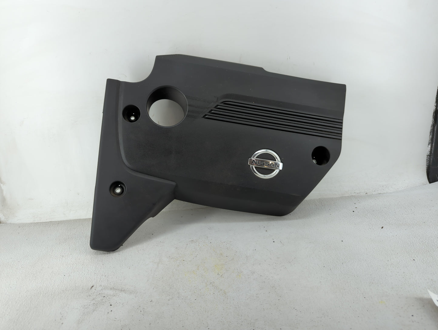 2010 Nissan Altima Engine Cover - Oemusedautoparts1.com