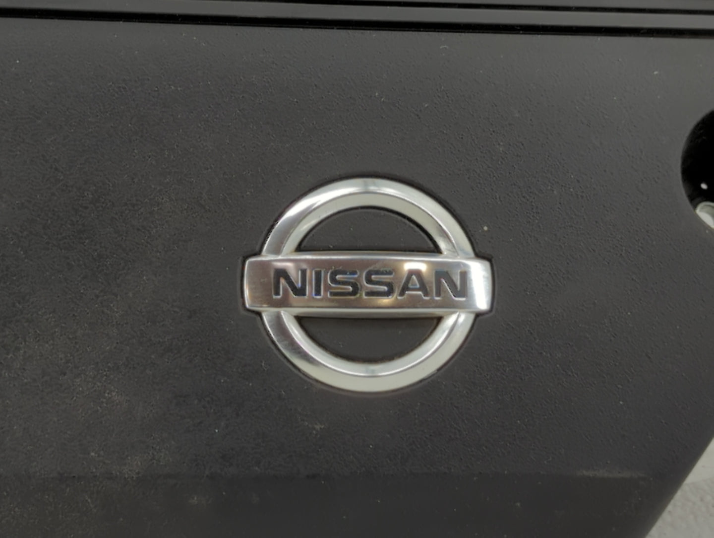 2010 Nissan Altima Engine Cover - Oemusedautoparts1.com
