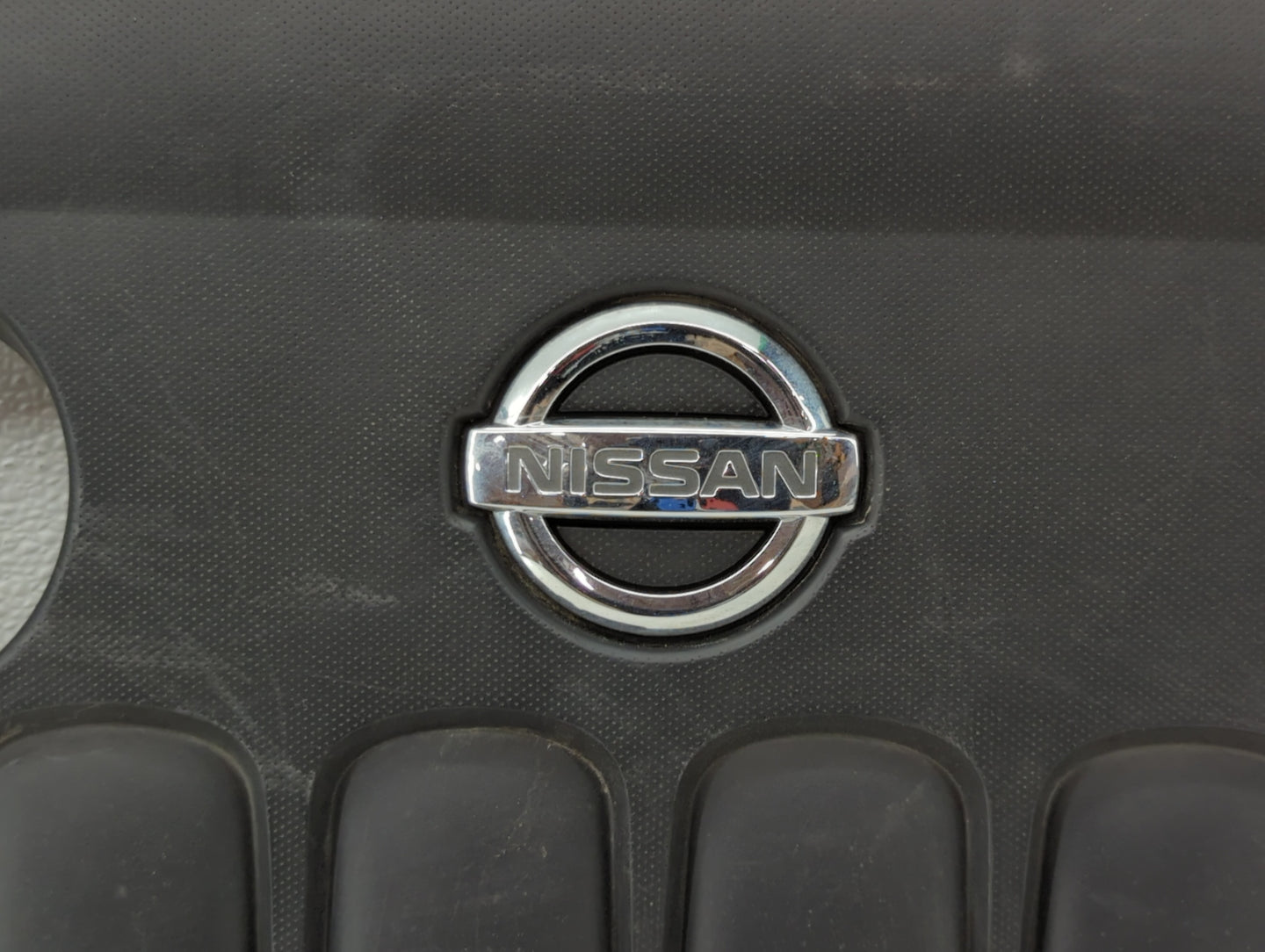 2010 Nissan Altima Engine Cover - Oemusedautoparts1.com