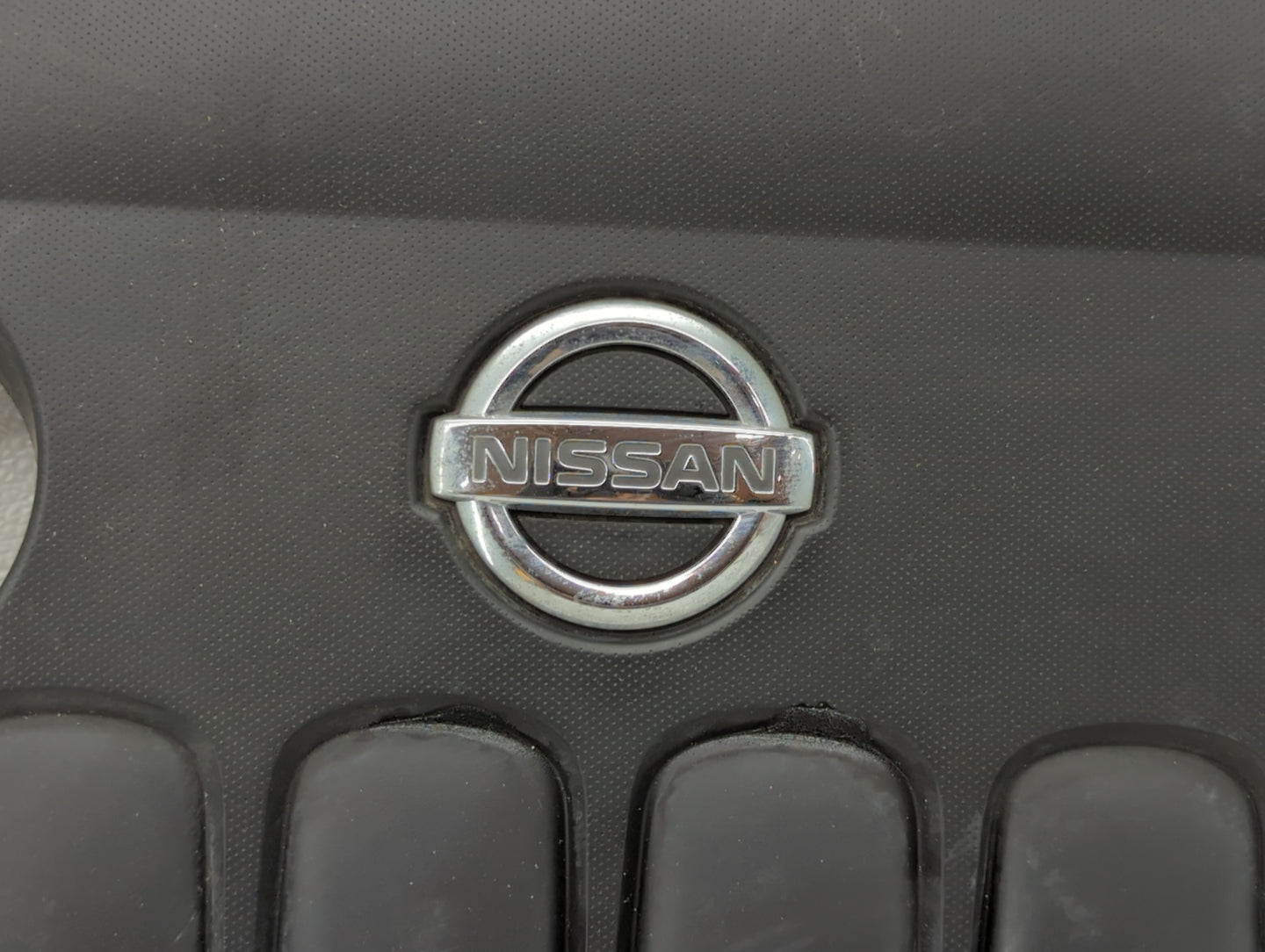 2010 Nissan Altima Engine Cover - Oemusedautoparts1.com