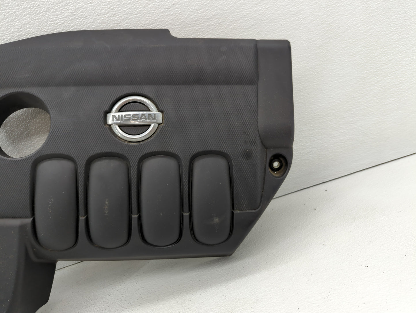 2010 Nissan Altima Engine Cover - Oemusedautoparts1.com